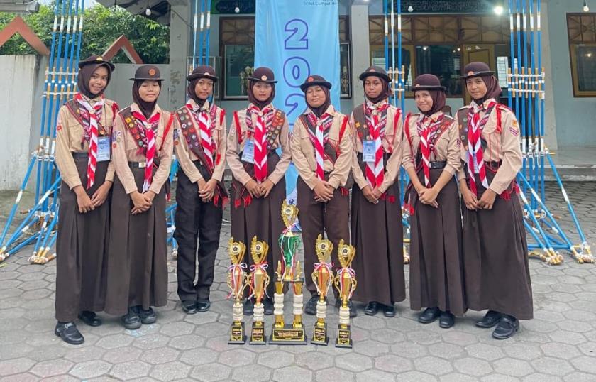 Tim Putri MTsN 3 Sleman Raih Juara 3 Teknologi Tepat Guna di Armyiq Scout Competition