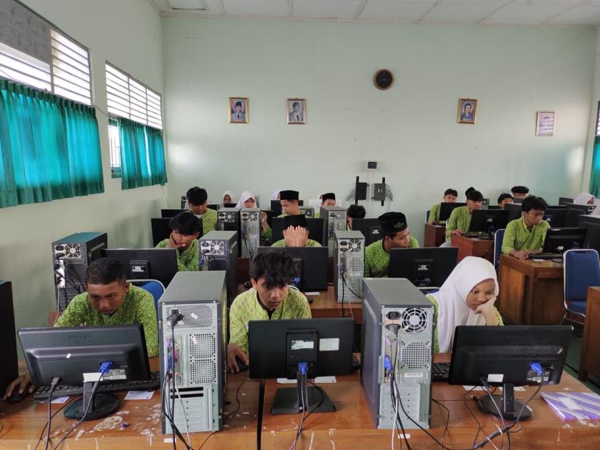 Hari Ketiga TO-TKA di MTsN 3 Sleman Berjalan Lancar dan Antusias