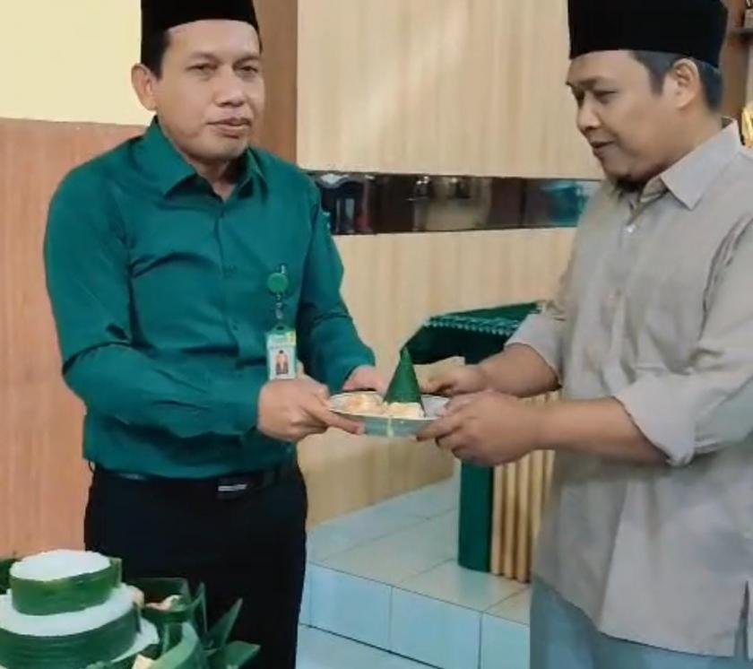 Tasyukuran HAB Kemenag ke-80: Muqodaman Al-Qur’an Perkuat Semangat Pengabdian warga MTsN 3 Sleman