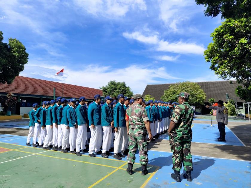 MTs Negeri 3 Sleman Gelar Kegiatan Penguatan PBB Bersama Danramil dan Polsek Ngemplak