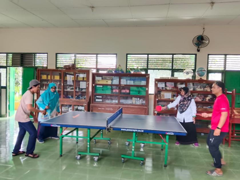 Atlet Tenis Meja MTsN 3 Sleman Lakukan Latihan Persiapan Jelang HAB ke-80 Kemenag RI