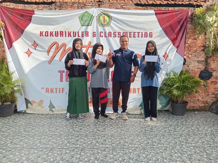 Kelas Paling Rapi dan Bersih, Ini Dia Para Juaranya!