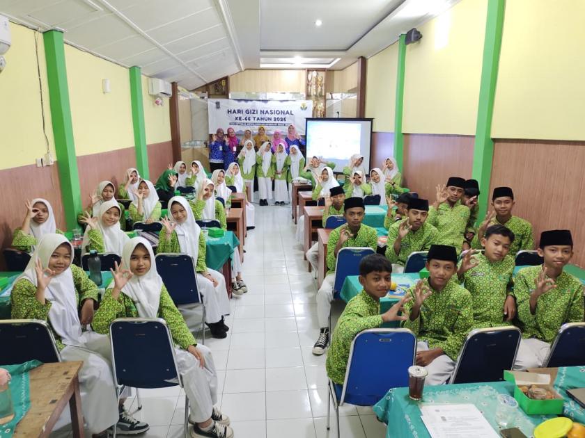 MTs Negeri 3 Sleman Ikuti Pencatatan MURI Edukasi Gizi Serentak Peringatan Hari Gizi Nasional ke-66
