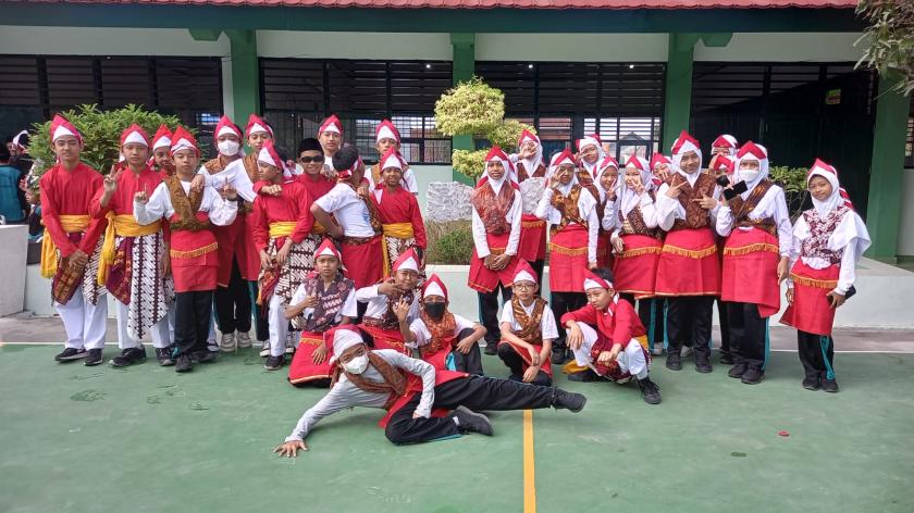 MTsN 3 Sleman Semarakkan HUT ke-78 RI dengan Lomba Kostum Terindonesia 