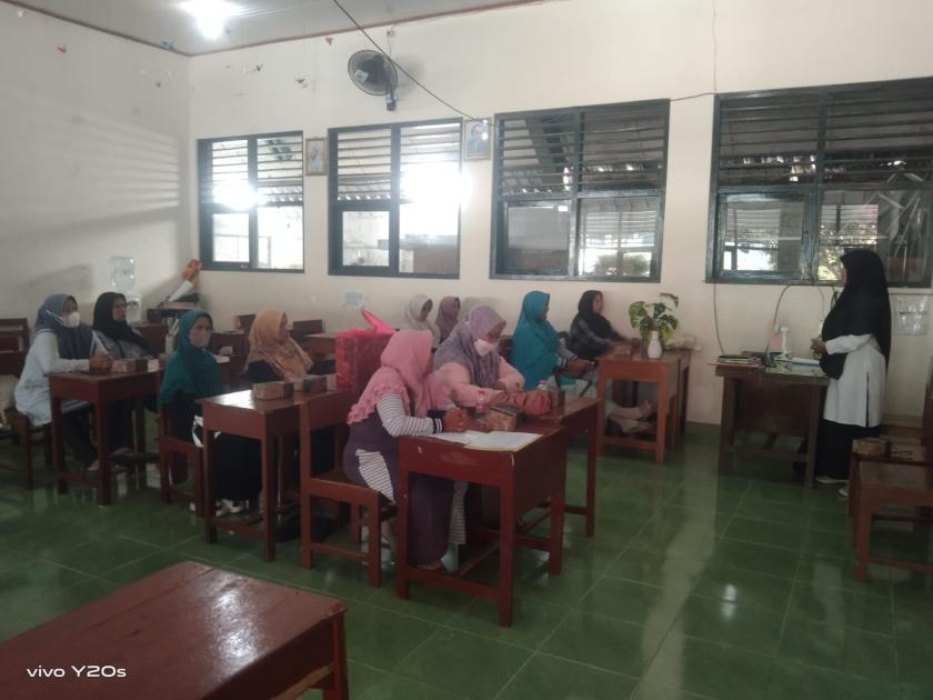Sinergi Orang Tua dan MTsN 3 Sleman: Kelas 9D Gelar Pertemuan POT untuk Perkuat Dukungan Belajar Murid