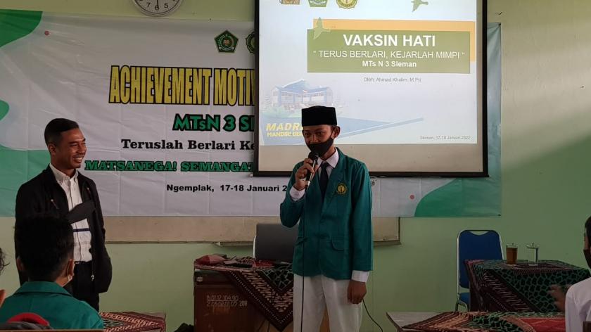 BANGKITKAN SEMANGAT BELAJAR SISWA, MTs NEGERI 3 SLEMAN ADAKAN ACHIEVEMENT MOTIVATION TRAINING