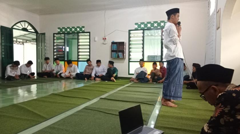 Lomba Azan Semarakkan Maration di MTsN  3 Sleman