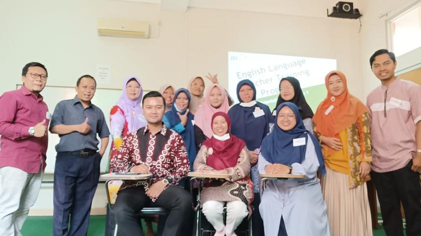 Guru MTsN 3 Sleman Ikuti Program dari United States of America Embassy