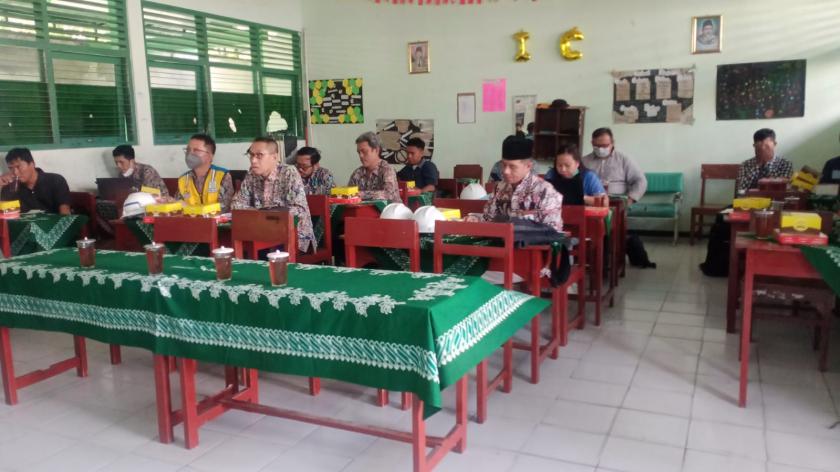 Kementerian Pekerjaan Umum dan Perumahan Rakyat (PUPR) Gelar Rapat Evaluasi Perkembangan Renovasi MTsN 3 Sleman