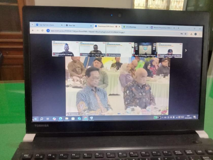 Kepala MTsN 3 Sleman Hadiri Undangan Penyerahan DIPA Petikan dan Buku Alokasi TKD Tahun 2025 DIY Secara Virtual