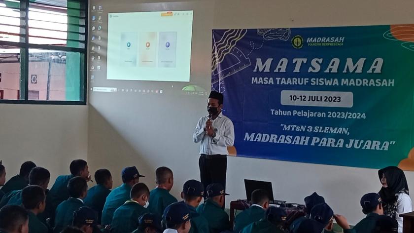 Sosialisasi Program IT MTsN 3 Sleman pada Peserta Didik Baru