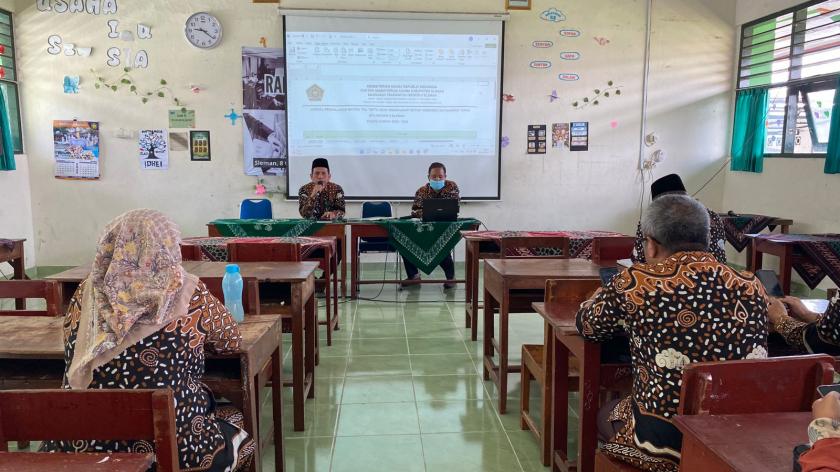 Rapatkan Barisan, MTs Negeri 3 Sleman Gelar Koordinasi Pendalaman Materi