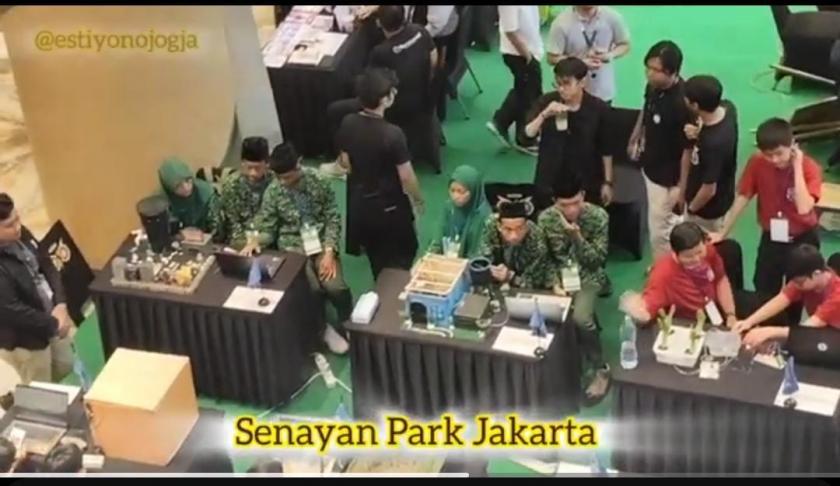 Membanggakan, 6 Siswa MTsN 3 Sleman Ikuti Lomba Robotik Nasional di Jakarta
