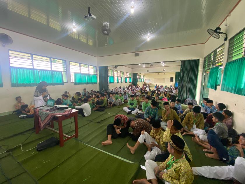 Matsama Hari Kedua di MTsN 3 Sleman Kenalkan Kegiatan Literasi dan Kunjungan Perpustakaan