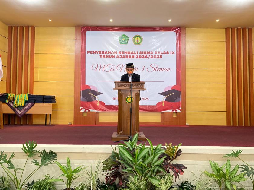 Khidmat, Siswa MTs N 3 Sleman Lantunkan Ayat Suci Alquran dengan Indah