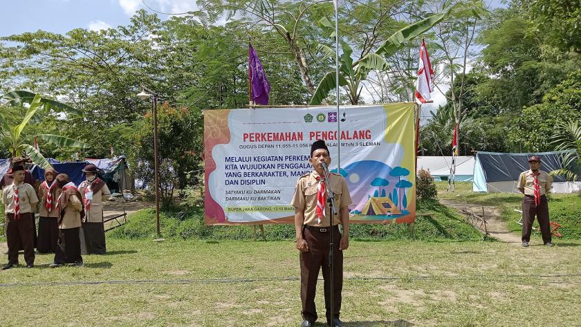 Pembukaan Perkemahan Penggalang Kelas 7 MTsN 3 Sleman