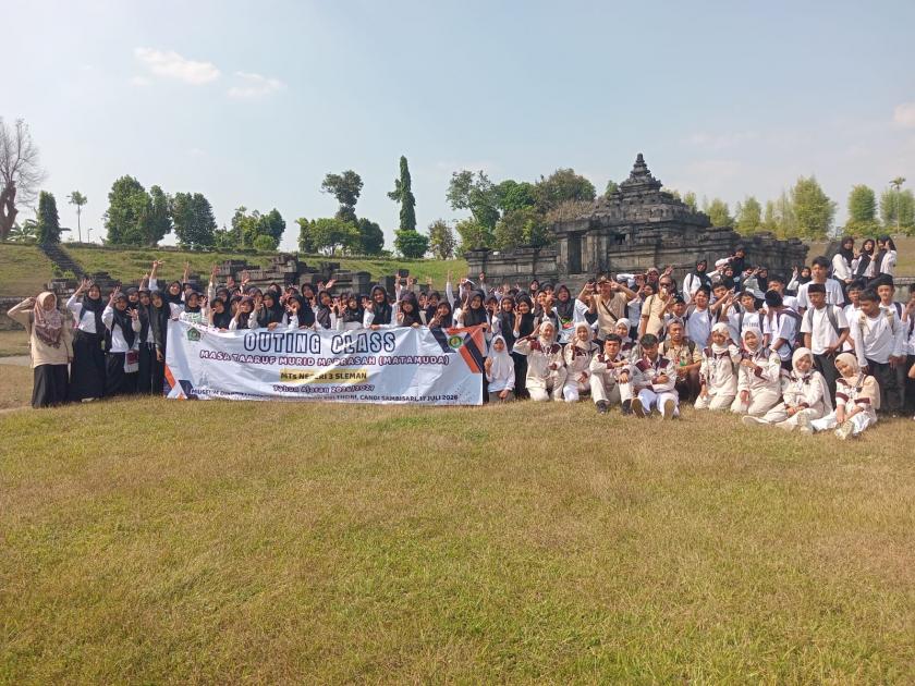 Menyelami Moderasi, Murid MTsN 3 Sleman Akhiri MATAMUDA dengan Jelajah Edukatif di Candi Sambisari