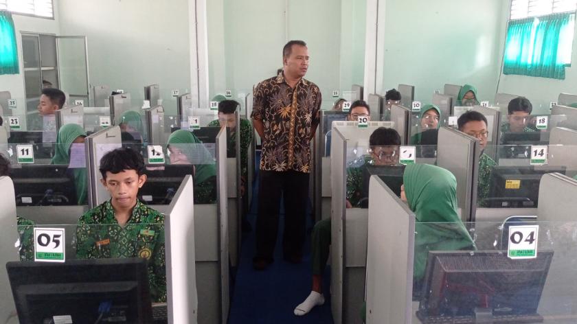 Kelas IX MTsN 3 Sleman Ikuti PPAD Tahap 1