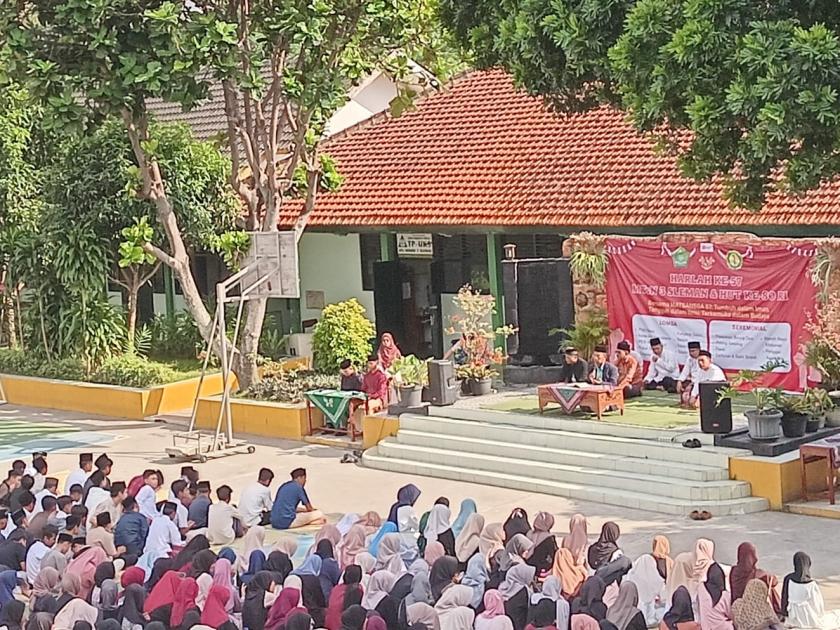 Bangun Generasi Qurani, MTsN 3 Sleman Khatamkan Alquran Pada Peringatan Harlah Ke-57