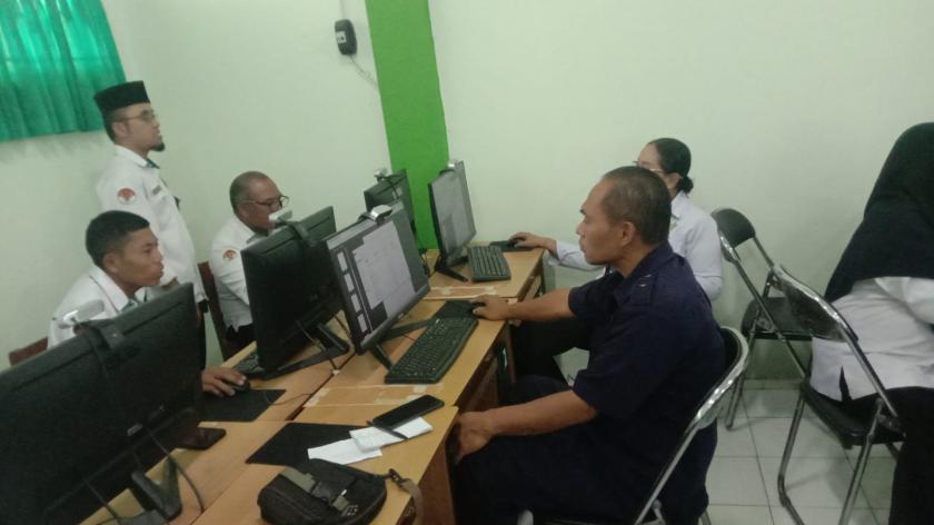 Tiga Pegawai PPPK MTsN 3 Sleman Sah ikuti Mentoring Kecakapan IT di MAN 2 Sleman