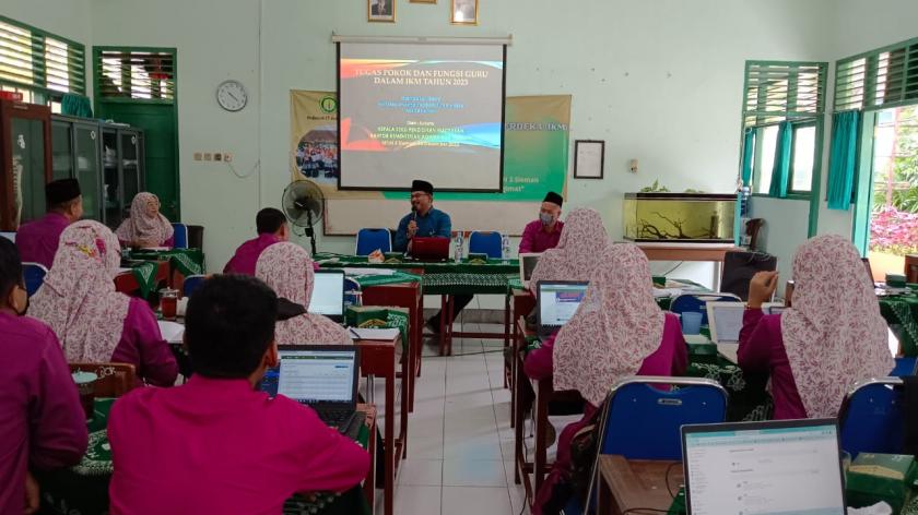 Workshop Implementasi Kurikulum Merdeka,  Kuatkan Tugas Pokok dan Fungsi Guru