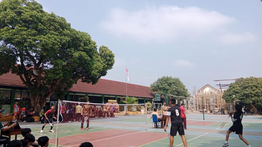 Asah Mental dan Strategi Menuju PKM 2026, Ganda Putra MTsN 3 Sleman Tundukkan Lawan dalam Laga Sparing