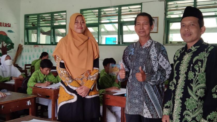 Pengawas Madrasah Laksanakan Supervisi Mengajar di MTsN 3 Sleman