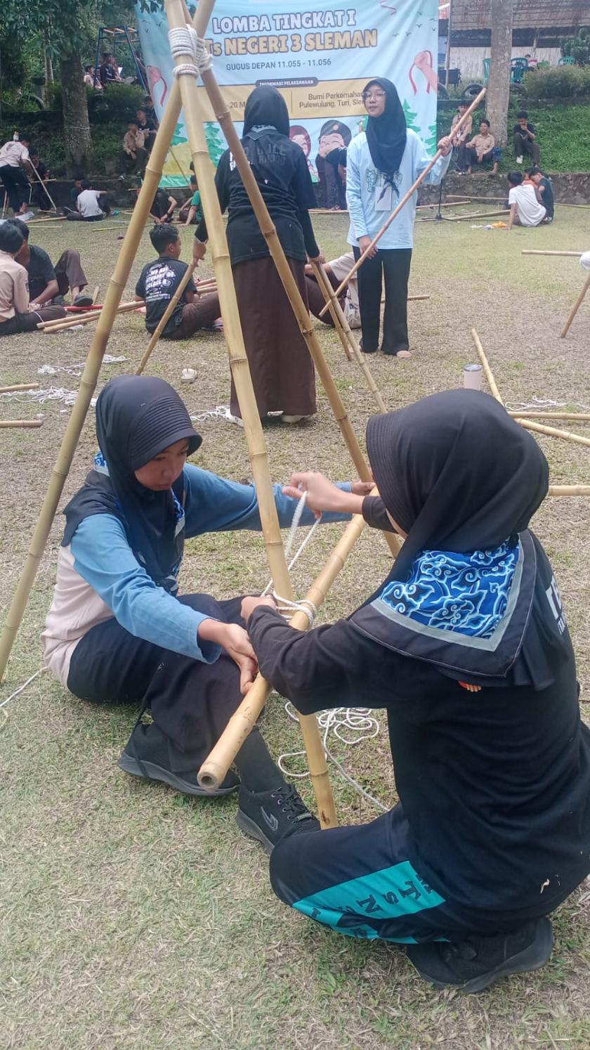 Lomba Pionering Semarakkan Kemah Gugus Depan 11.055-011.056 Pangkalan MTs Negeri 3 Sleman