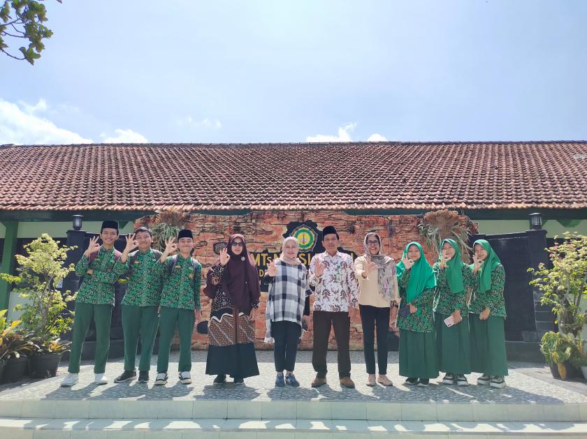 SPEAK Indonesia Lakukan Kunjungan Lapangan ke MTs Negeri 3 Sleman