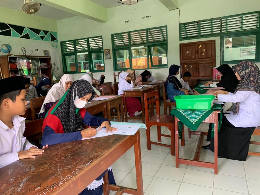 Syukur dan Haru Warnai Daftar Ulang PPDB JPTT MTsN 3 Sleman 2023