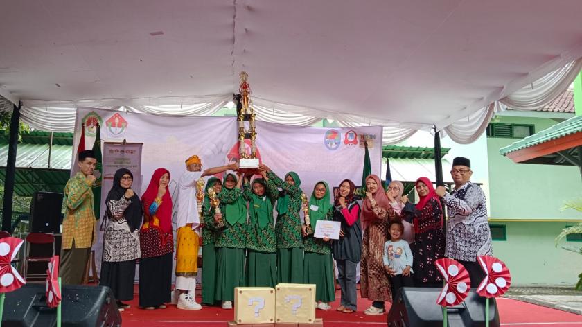 MTs Negeri 3 Sleman Raih Juara Umum pada Mention#6