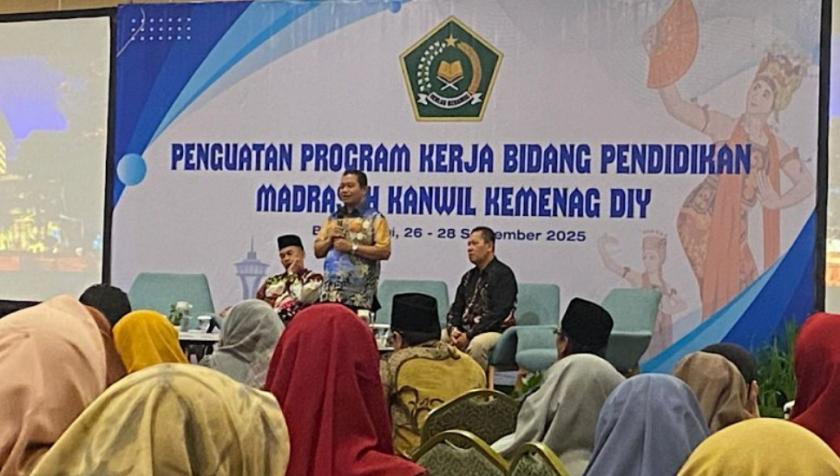 Wujudkan Madrasah Jogja Istimewa,  MTsN 3 Sleman bersama Kelompok Kerja Kepala Madrasah DIY benchmarking ke MAN 1 Banyuwangi