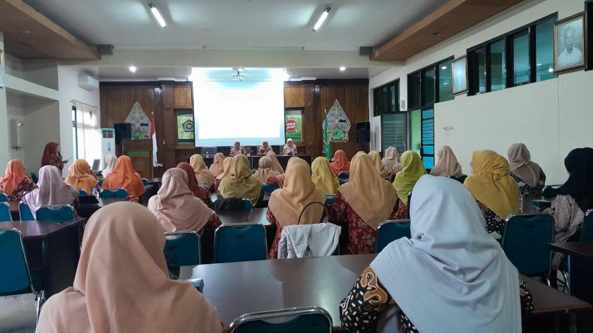 MTs N 3 Sleman, Aktif Hadir dalam Pertemuan Rutin Darma Wanita Kemenag Sleman