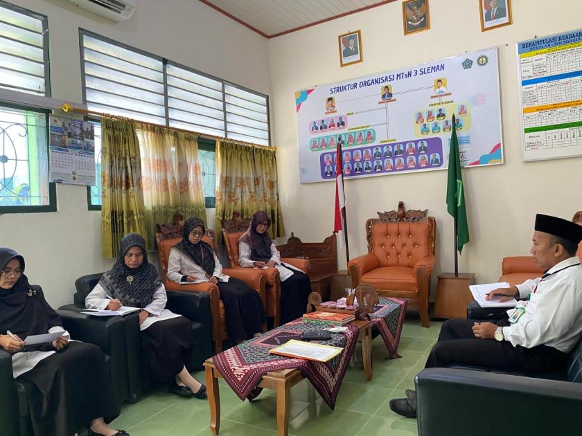 Bentuk Tim Solid, Tim Kesiswaan MTs Negeri 3 Sleman Gelar Rapat Koordinasi