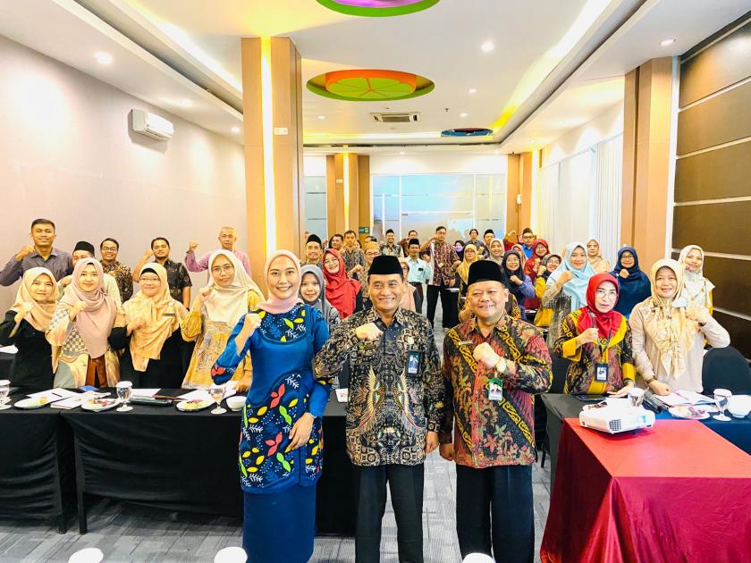 Staf Humas MTsN 3 Sleman Ikuti Diskusi Kelompok Terpumpun (DKT) Kehumasan