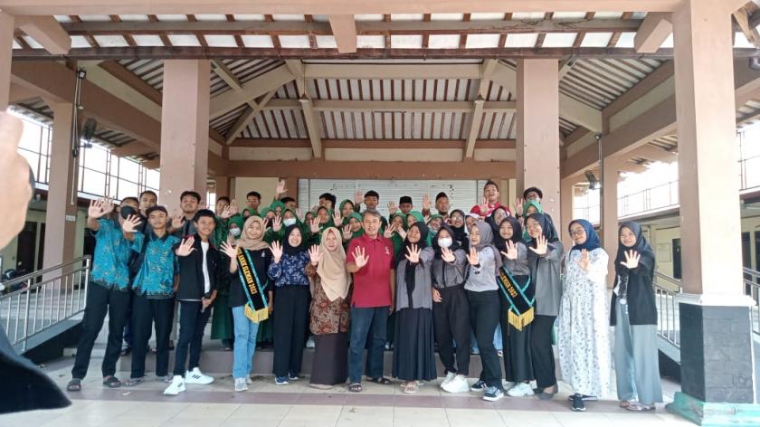 Siswa MTsN 3 Sleman Ikuti Sosialisasi Kesehatan Mental pada Remaja