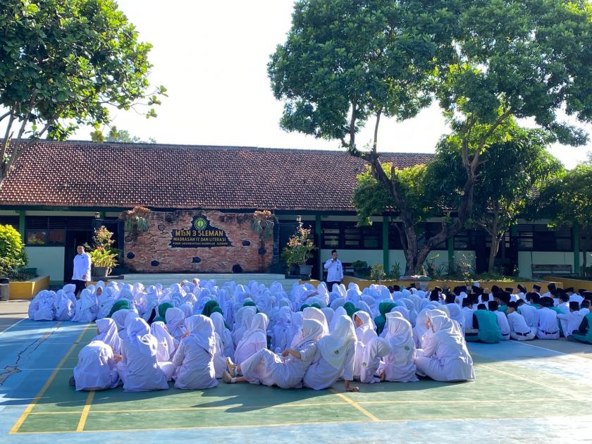 Tingkatkan Semangat Belajar dan Prestasi, MTsN 3 Sleman Gelar Pembinaan untuk Siswa Kelas 8 dan 9