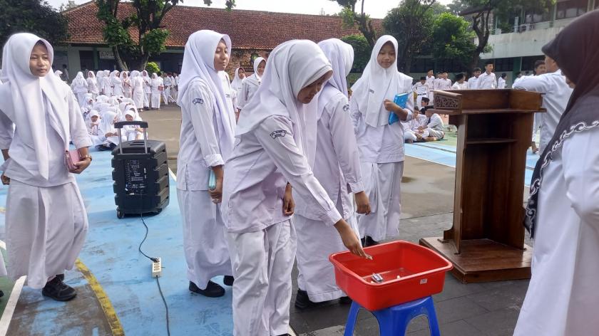 Siswa MTsN 3 Sleman: Sisihkan Rejeki untuk Berinfaq Sebagai Tabungan Menuju Surga