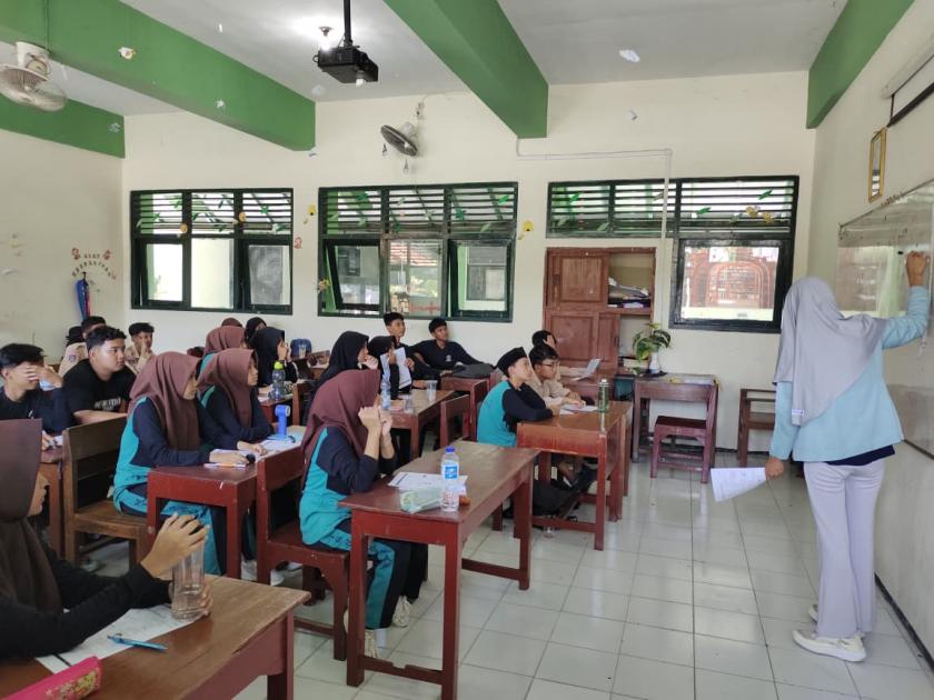 Bedah Kisi-Kisi ASAT Kelas VIII di MTs Negeri 3 Sleman Berlangsung Antusias