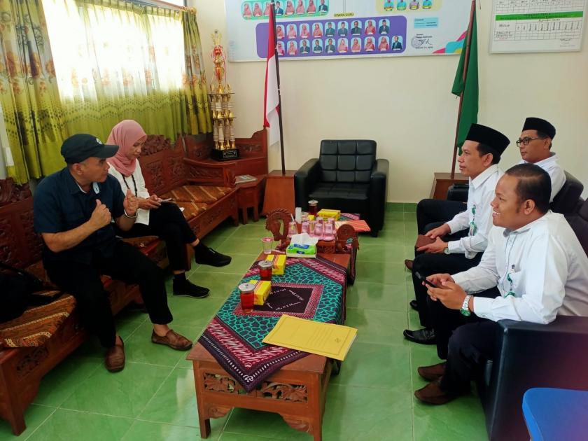 Tim Kanwil Kemenag DIY Lakukan Monev Pelaksanaan AKMI di MTsN 3 Sleman