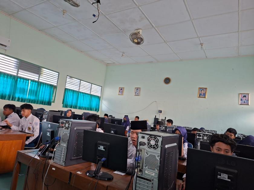 Hari Terakhir Warming Up PPTKA-TKAD, Siswa Kelas IX MTs Negeri 3 Sleman Mantapkan Persiapan pada Mata Pelajaran IPA