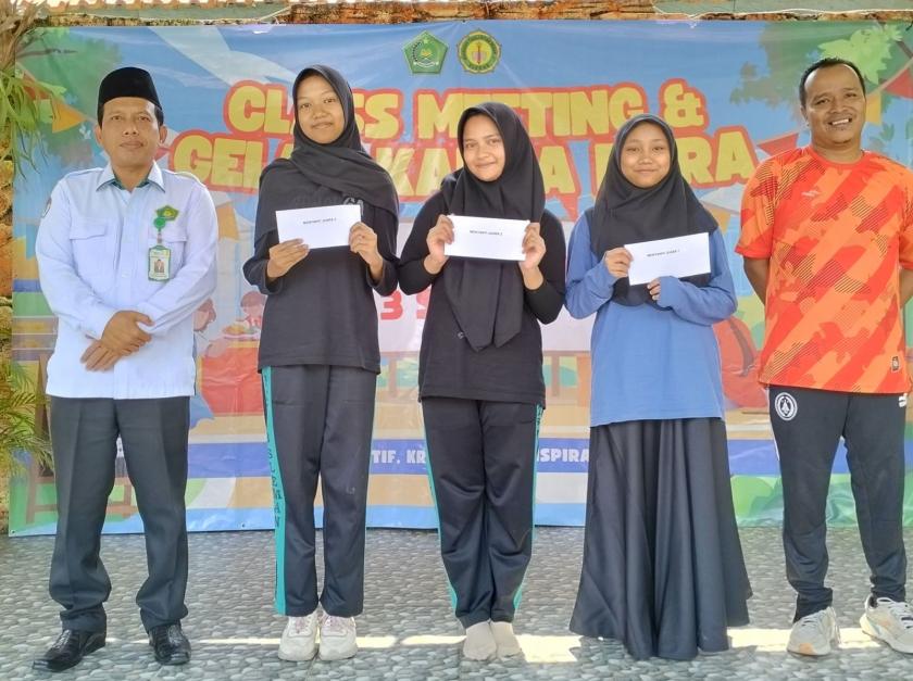 Meriah, MTs N Sleman Umumkan Pemenang Lomba Classmeeting