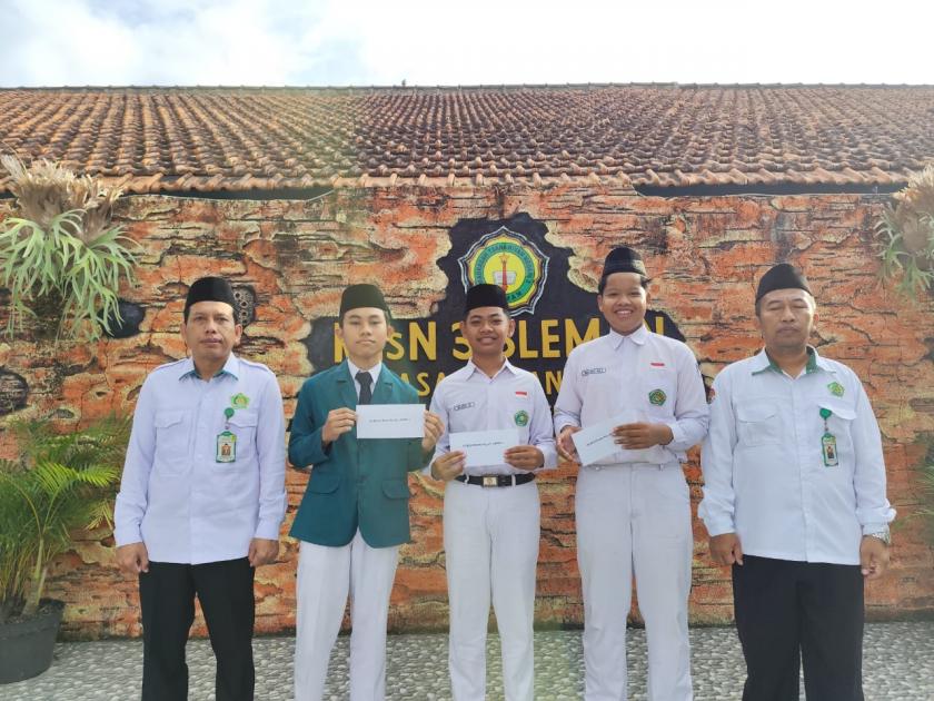 MTsN 3 Sleman Apresiasi Kedisiplinan melalui Reward Lomba Kebersihan Kelas