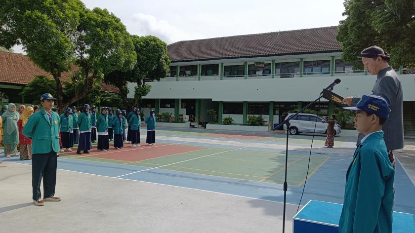 MTs Negeri 3 Sleman Peringati Hari Guru Nasional ke -78