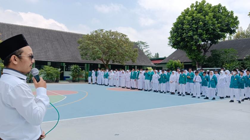 Ikuti Penempatan PPPK 2023, MTsN 3 Lepas Salah Satu Guru Terbaiknya