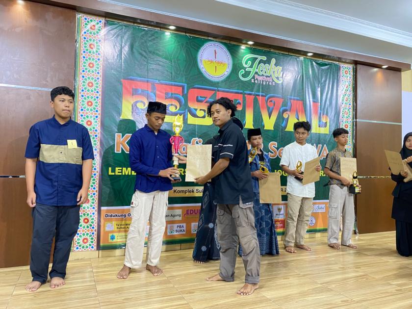 Raihan Nur Alifianto, Siswa Kelas IX C MTsN 3 Sleman Sukses Sabet Juara 2 Festival Kaligrafi Se-Jawa 2026