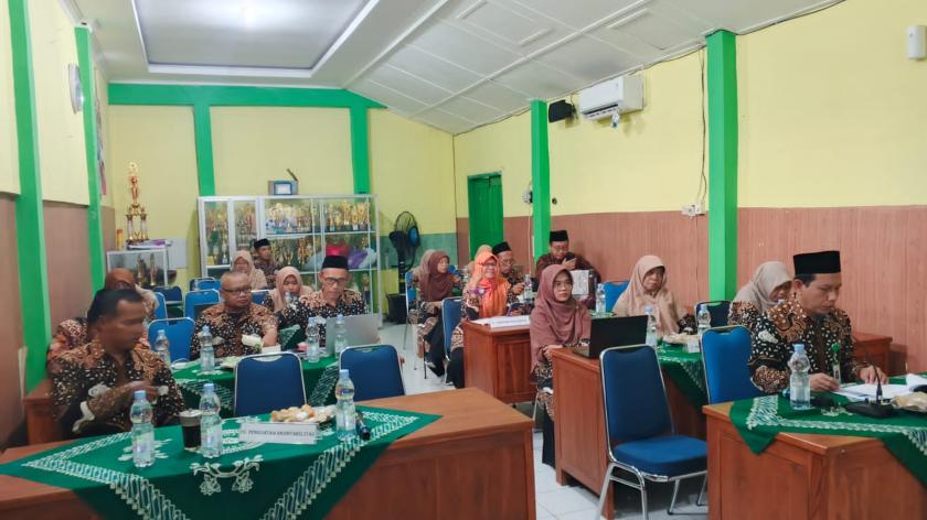 MTs Negeri 3 Sleman Optimalkan Persiapan Penilaian ZI dari Irjen Kemenag Pusat