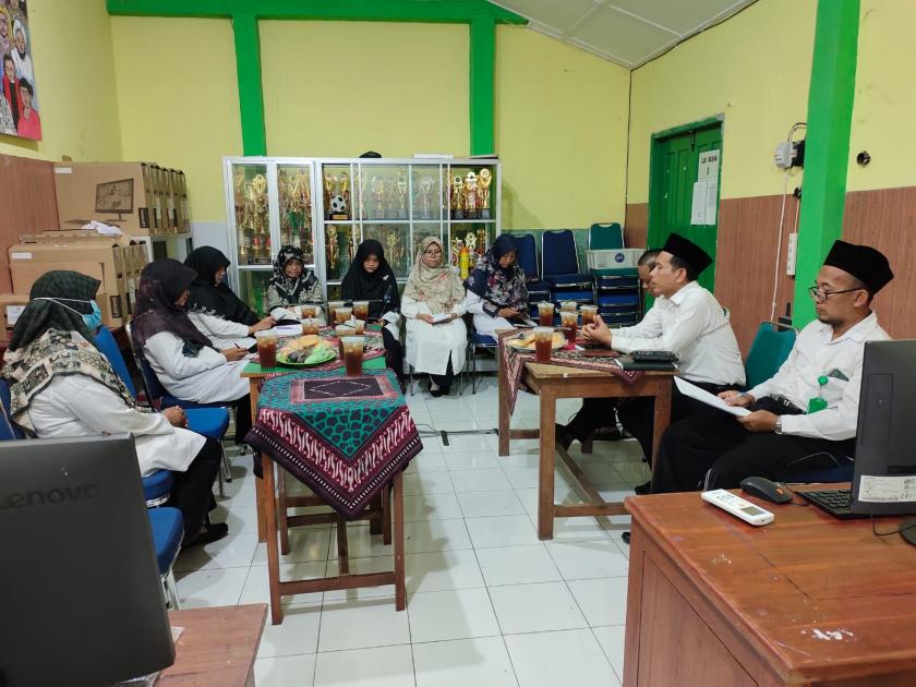 Sambut KSM Tahun 2025, MTs Negeri 3 Sleman Matangkan Persiapan