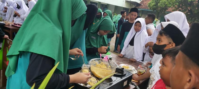 Meriahkan Harlah Ke-54, MTs Negeri 3 Sleman Adakan Market Day