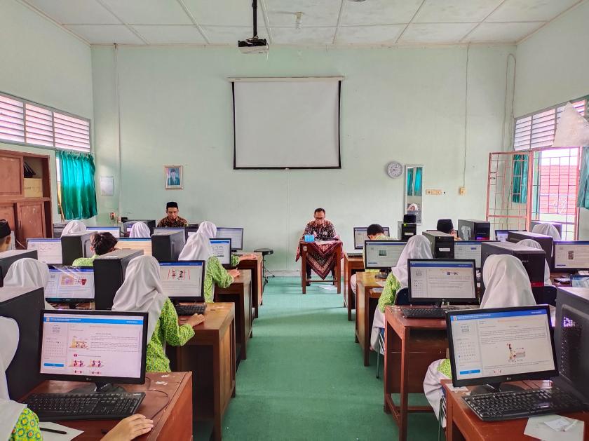 Semangat dan Antusias Siswa Mengikuti Pelaksanaan Hari Terakhir PP-ASPD MTs Negeri 3 Sleman